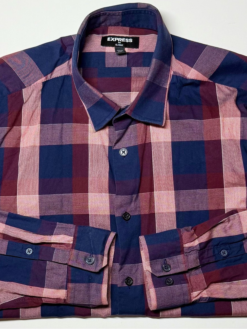 Express Men’s Navy Pink Plaid Button‑Up Shirt Classic Fit Medium